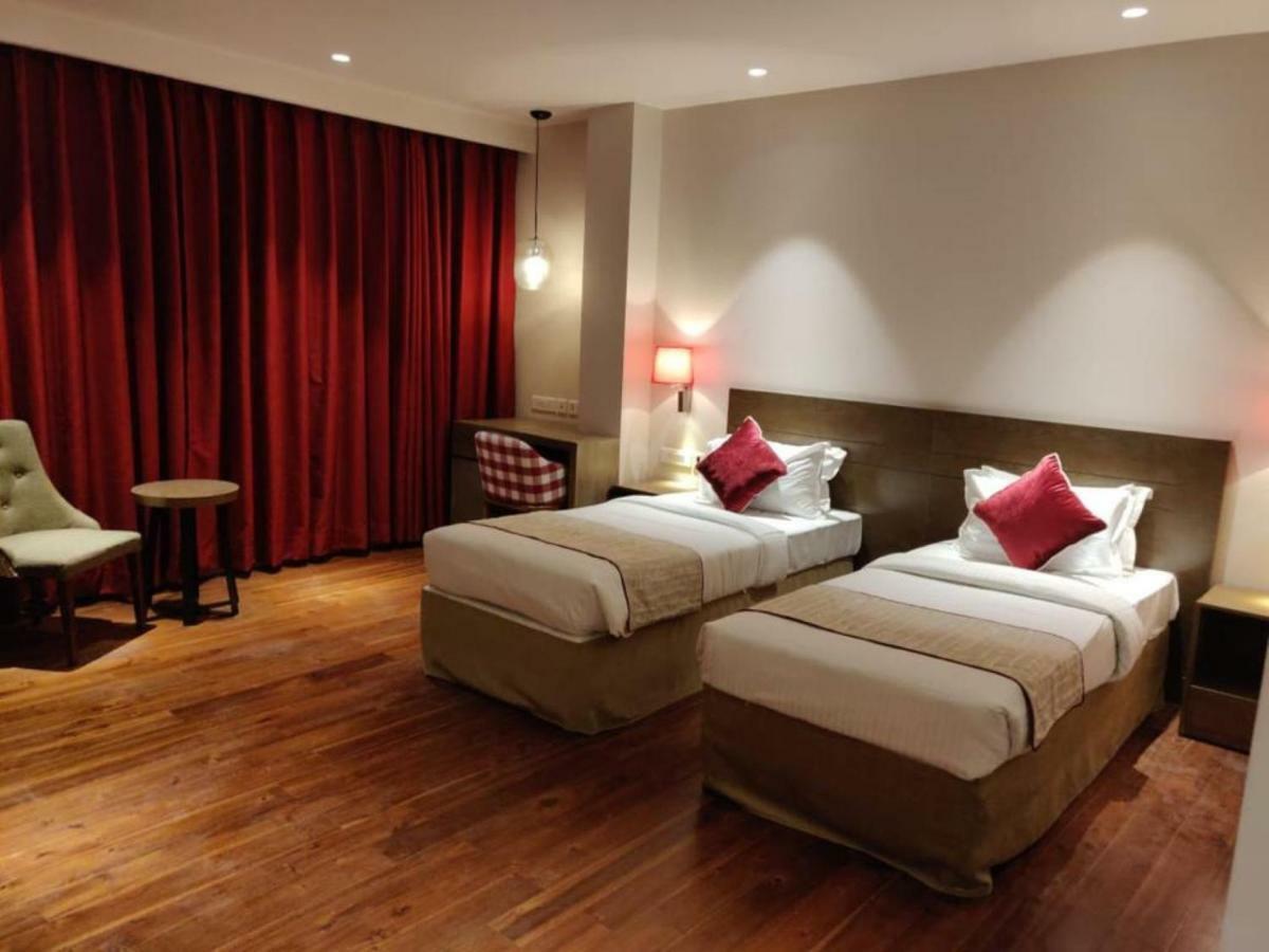 Hotel Le Lotus Grand Kakarmatha Zewnętrze zdjęcie